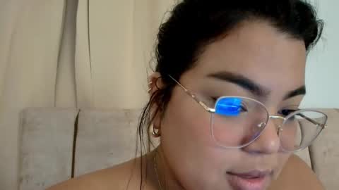 emily_morgam online show from May 26, 3:13 am