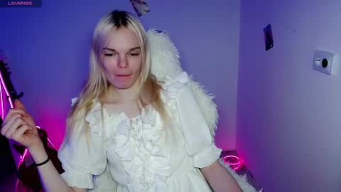 Lia online show from December 19, 3:41 pm