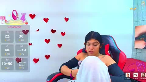       online show from February 25, 12:26 pm