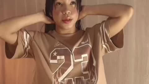 Emily online show from December 2, 12:32 pm