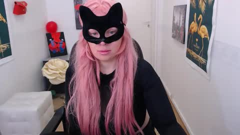 Snapshot of emily_york18 chatting on February 5, 10:08 am Emily online show from February 5, 10:08 am