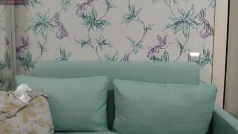 Snapshot of emily_york18 chatting on March 12, 4:46 pm Emily online show from March 12, 4:46 pm