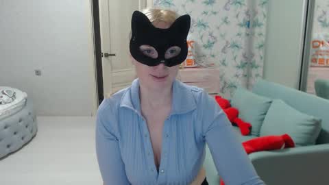 Emily online show from May 22, 5:29 pm