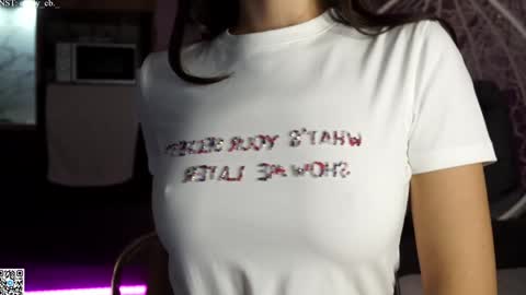 emilybatee online show from September 22, 5:59 pm