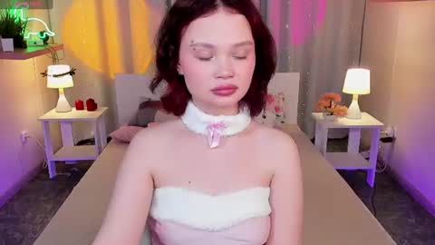 Emilyhaves online show from July 6, 8:00 am
