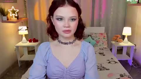 Emilyhaves online show from July 23, 7:06 am