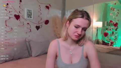 Emi online show from February 16, 1:14 am