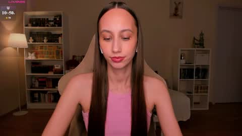 Snapshot of emilyhoston chatting on July 14, 7:30 pm Alina online show from July 14, 7:30 pm