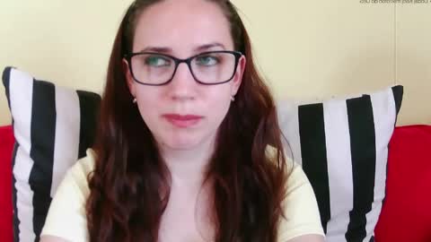 Emily online show from May 26, 2:46 pm