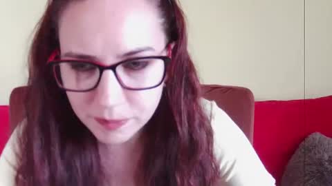 Emily online show from August 4, 2:19 pm