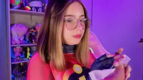 VALEEEN online show from February 10, 4:00 pm