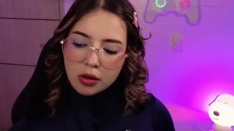 VALEEEN online show from June 19, 3:16 pm