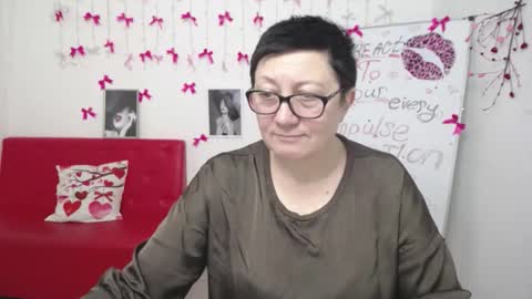 Emily online show from March 4, 6:58 pm