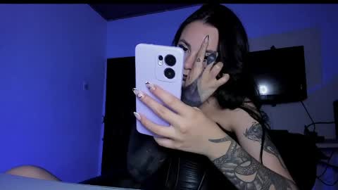  Emily Support me to have 100 likes plx online show from April 11, 10:36 pm