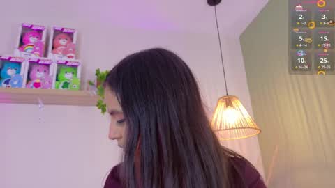 Emily Bank online show from May 26, 8:16 pm
