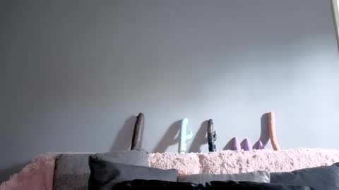 Snapshot of emliyjamesmjb chatting on September 18, 10:06 am emliyjamesmjb online show from September 18, 10:06 am