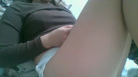 emma_991 online show from October 22, 12:27 pm