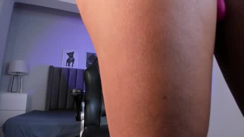 Emma online show from March 3, 8:59 pm