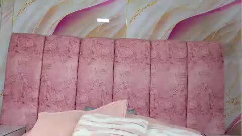 Emma online show from June 17, 3:09 am