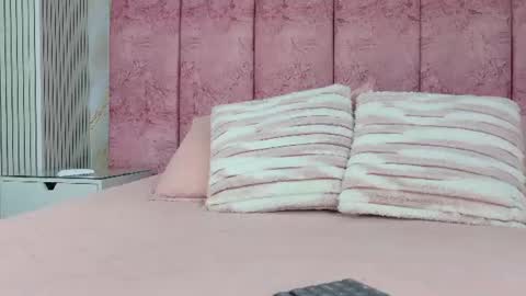Emma online show from June 27, 3:11 am