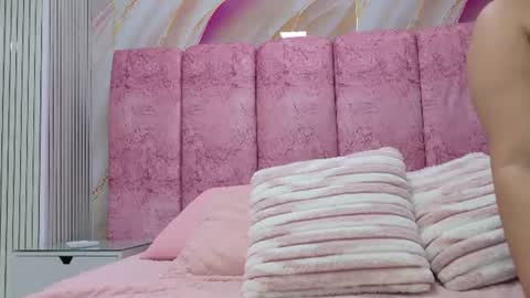 Emma online show from July 15, 3:01 am