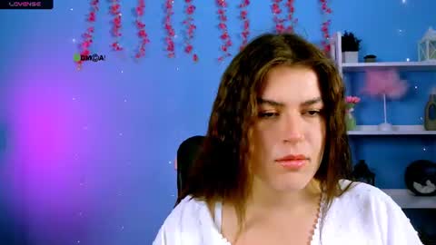 emma_dark_ online show from July 8, 9:03 am