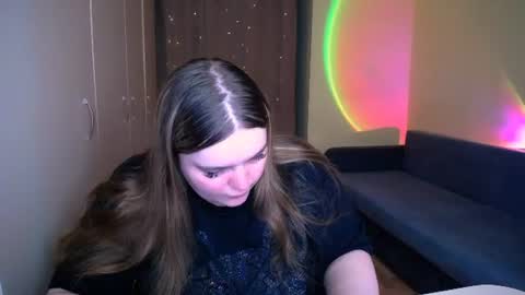 Snapshot of emma_dorn chatting on July 14, 9:25 am Eva online show from July 14, 9:25 am