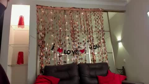 Emma online show from February 25, 4:44 am