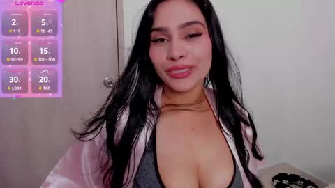 Emma online show from April 19, 2:22 am