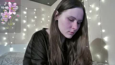 emma_just online show from March 31, 7:36 pm