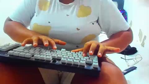 emma_lein online show from May 24, 1:54 am