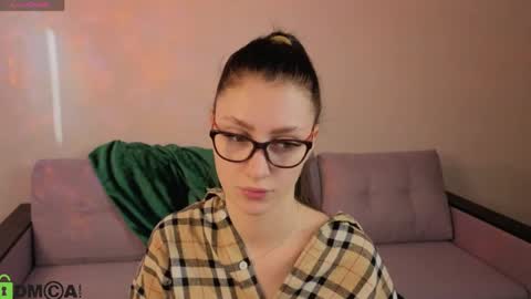 Emma Myer online show from April 2, 3:59 am