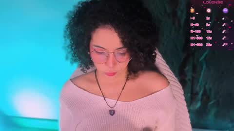     online show from November 14, 10:03 am