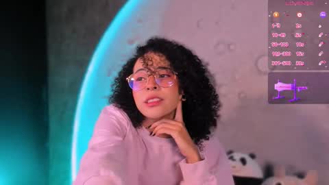     online show from November 15, 10:12 am