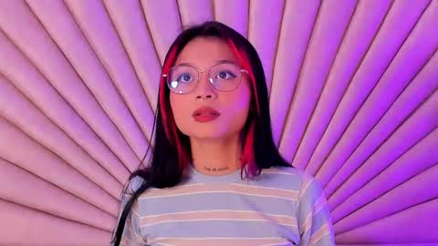           online show from September 25, 11:36 am