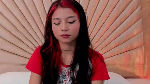           online show from November 20, 11:43 am