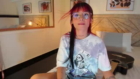           online show from March 3, 8:04 pm