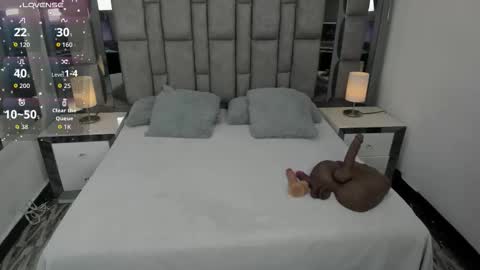 EMMA HILL online show from February 26, 11:09 am