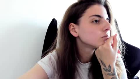 Emma online show from June 20, 12:08 pm