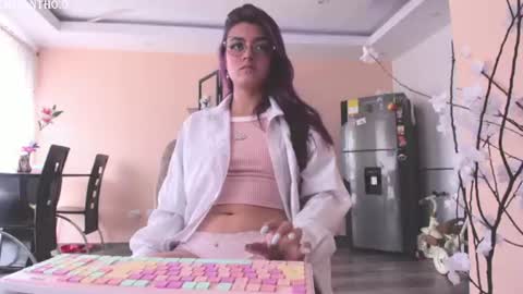 Emmantho online show from July 18, 6:34 pm
