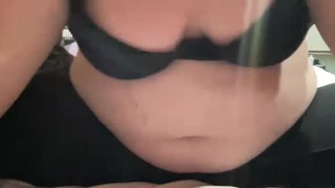 Snapshot of emmaslick614 chatting on March 4, 1:11 am Emily online show from March 4, 1:11 am