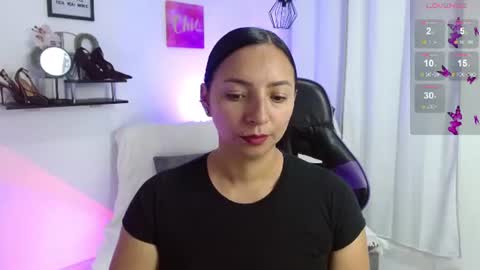 Emmi Cam online show from July 1, 1:02 pm