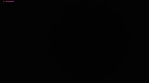 emmi_collins online show from December 19, 8:49 pm