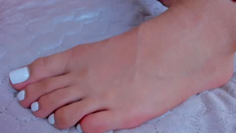 Emmi online show from December 9, 8:12 pm