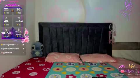 Snapshot of emmie_bunny chatting on March 20, 9:41 pm Emmie online show from March 20, 9:41 pm