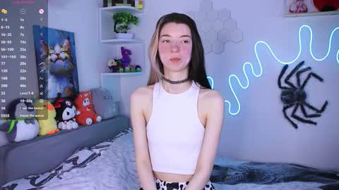 emmie_everly online show from February 4, 12:33 pm