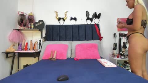          online show from March 18, 12:19 pm