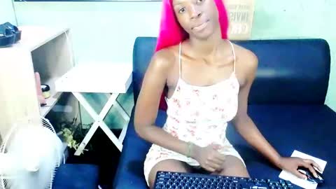 emma online show from September 11, 9:20 am