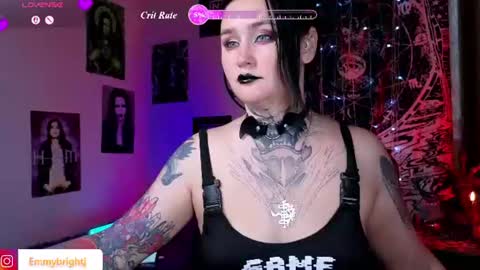 Emmy Bright     50  online show from June 28, 4:18 am