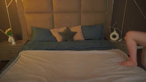 E M M Y online show from October 8, 7:06 am